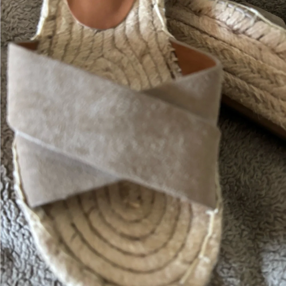 Lucky Brand Beige Espadrille Platform Sandals